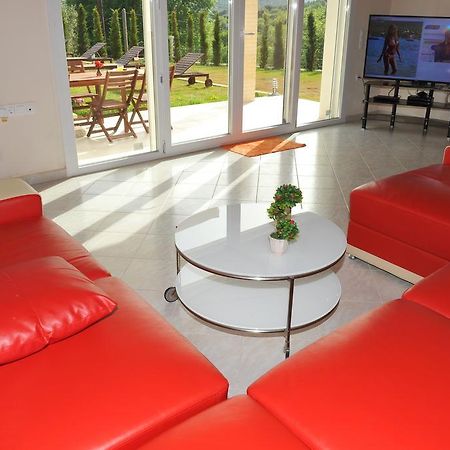 Villa Poulades Guviá Kültér fotó