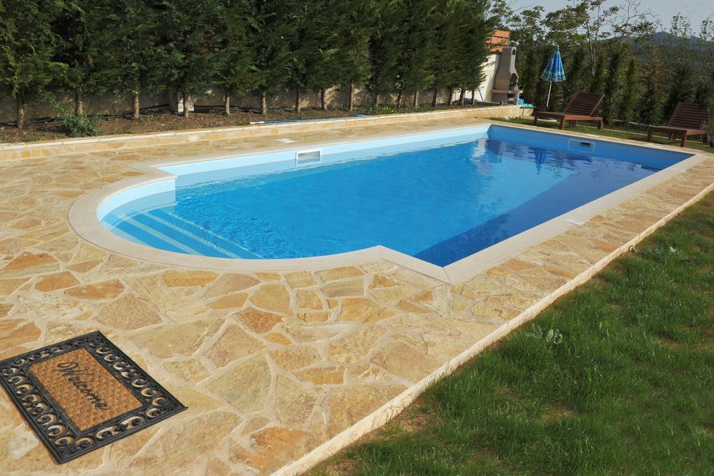Villa Poulades Guviá Szoba fotó