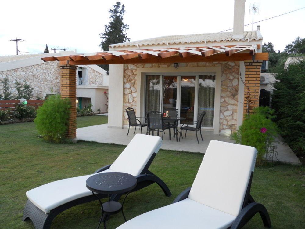 Villa Poulades Guviá Kültér fotó